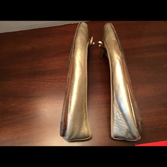 Prada Gold Leather Flats Bow Made in Italy 7 - Picture 6 of 9